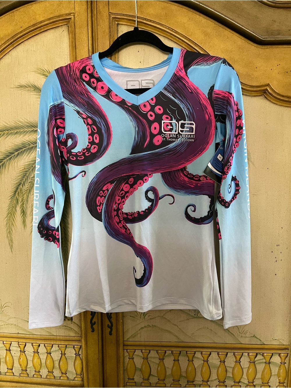 Ocean Surfari Octopus Print Performance Shirt - Aqua & Pink